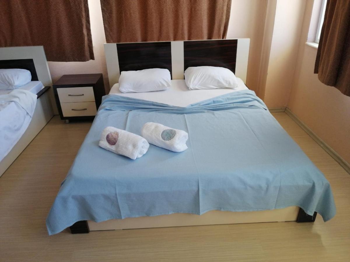 Mina Apart Otel Kundu Exterior photo